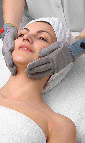 beauty-salon-series-facial-massage-2022-08-14-08-42-13-utc